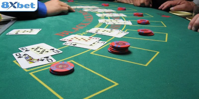 Tại sao nên chơi Blackjack online tại 8XBET?